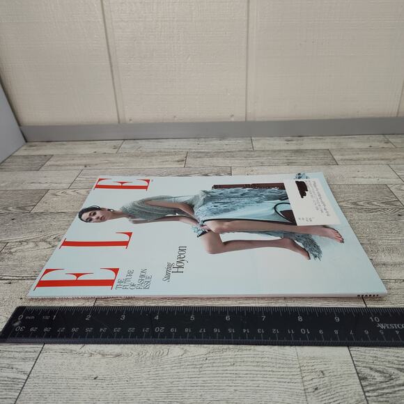ELLE Magazine August 2024 The Future of Fashion Issue UNREAD Hoyeon - Picture 3 of 12